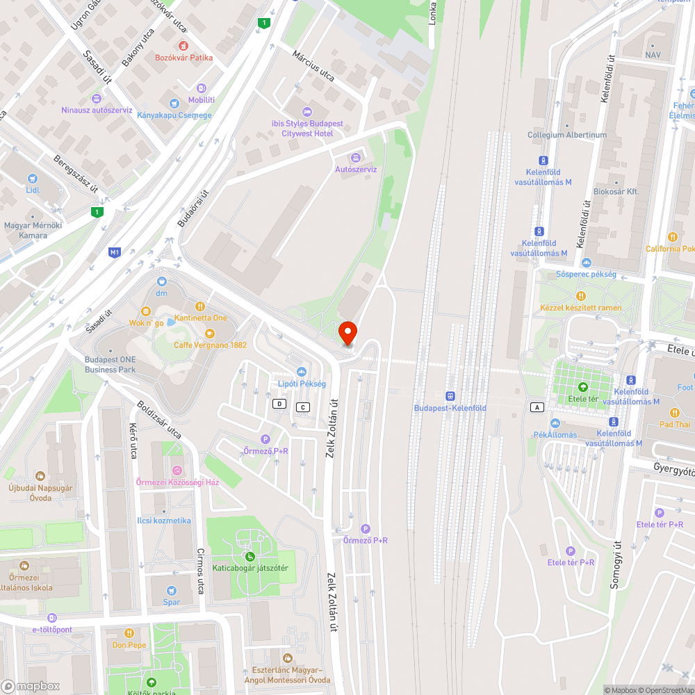 Össze firkált vasúti tájékoztató tábla bejelentés helye