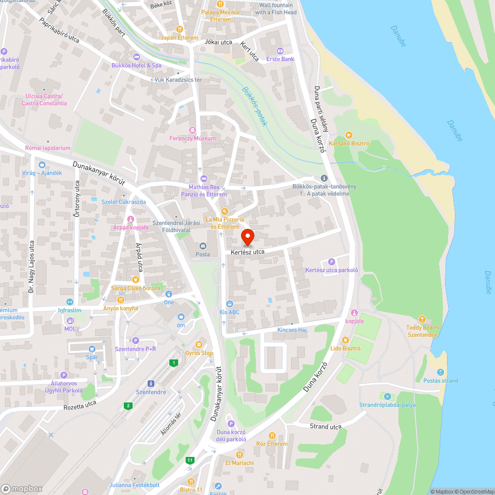 Szentendrén a Kertész és a Hajós utca sarkán. bejelentés helye