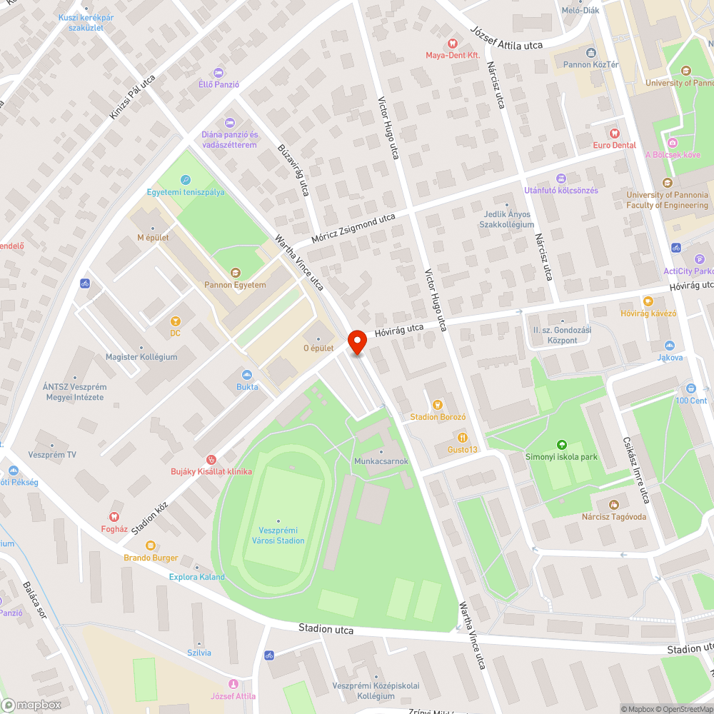 Elhagyott Ford a Stadion parkolóban bejelentés helye