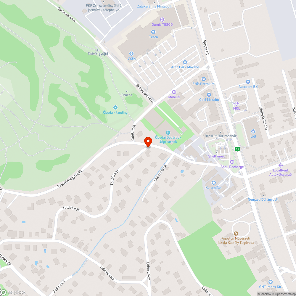 Kereszteződésben parkoló autó bejelentés helye