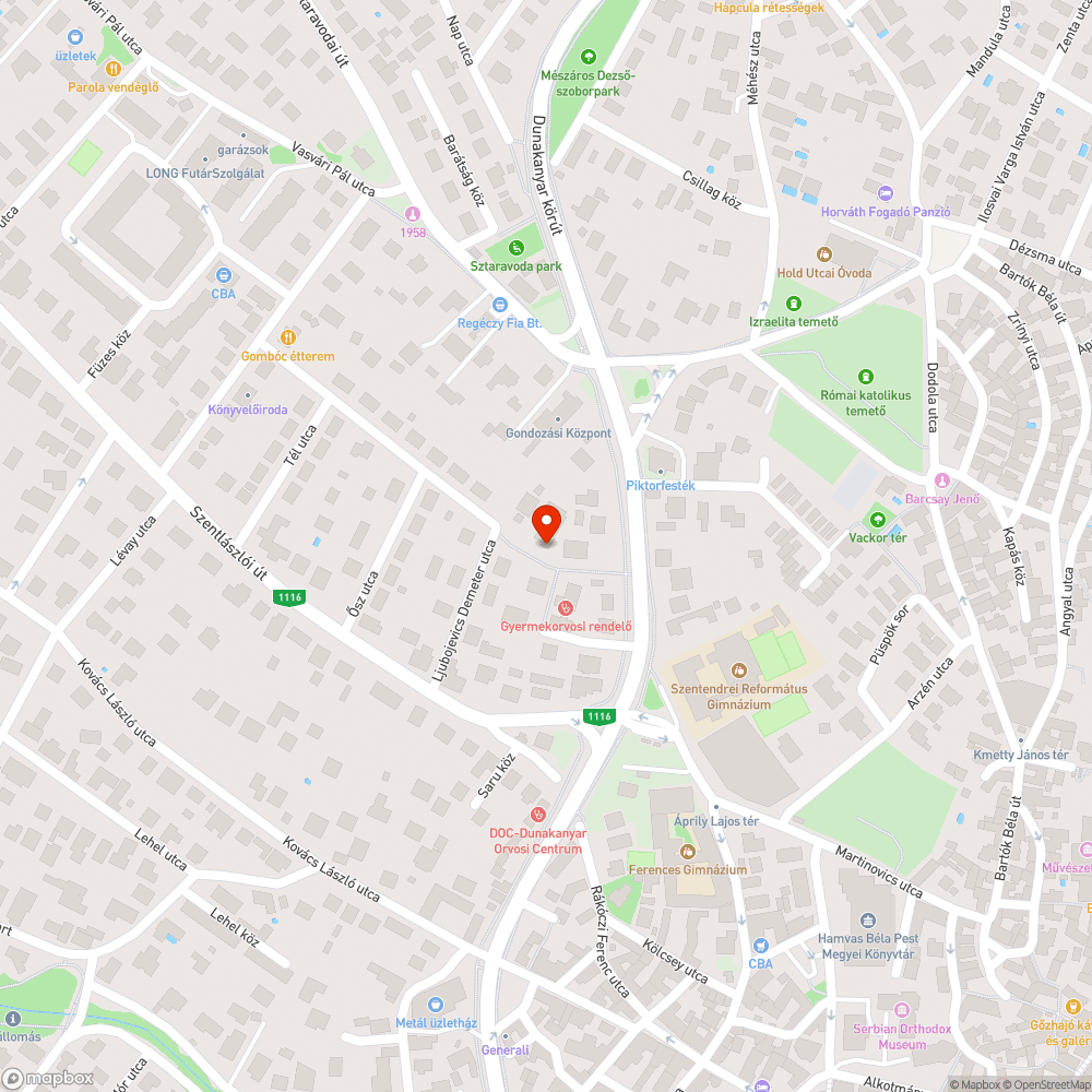 Gyermekorvosi rendelő parkolójában már magasra nőtt a parlagfű bejelentés helye