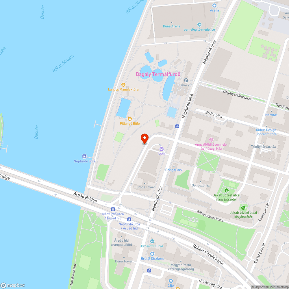 Útburkolatot feltörő nyárfa az Árpád hídi felhajtón bejelentés helye