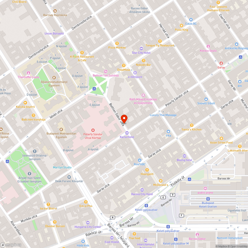 Durván megsüllyedt a járda bejelentés helye