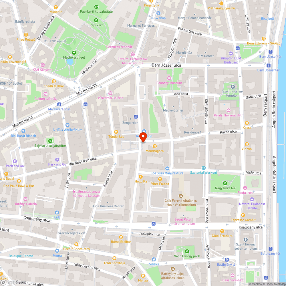 Kerékpárútra lógó növényzet bejelentés helye