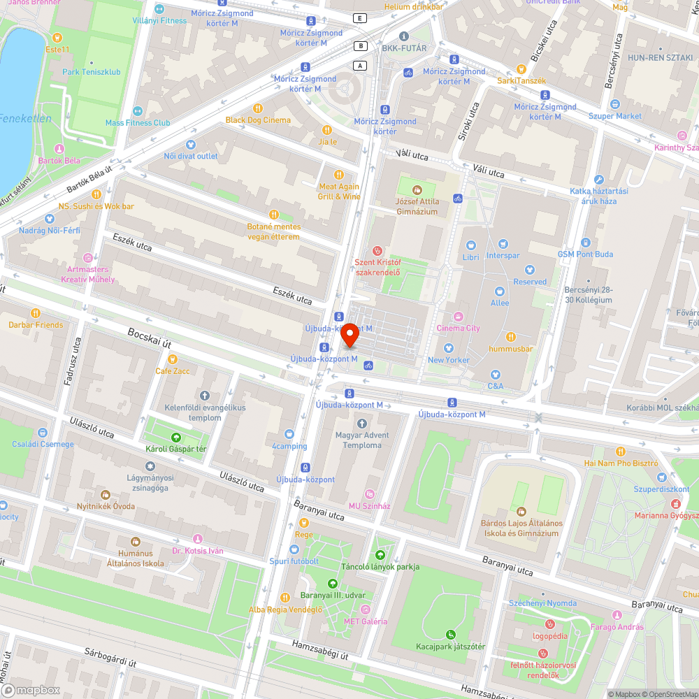 Eltömődött folyóka Újbuda-központnál a piac előtt bejelentés helye