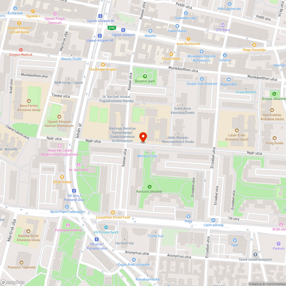 Kidöntött pollerek a park szélén bejelentés helye