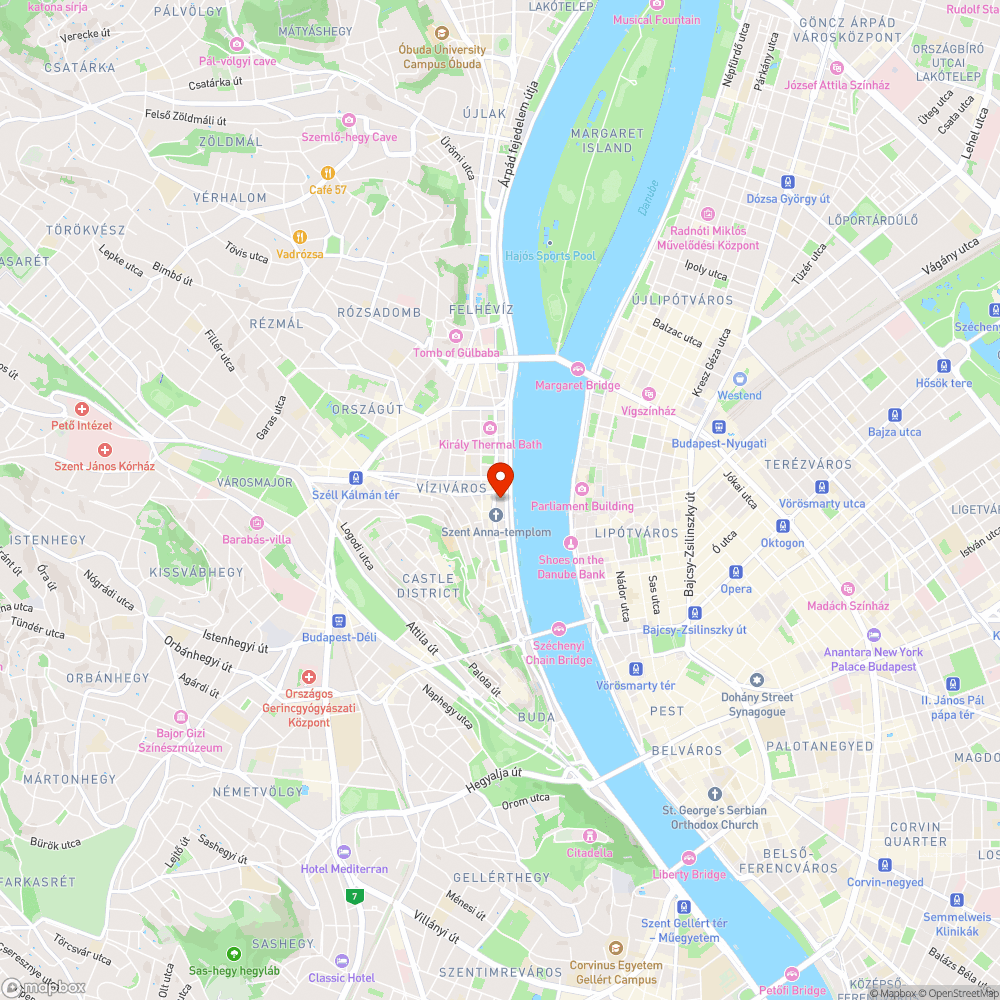 Szeméttunkolás a felújított tér közepére bejelentés helye