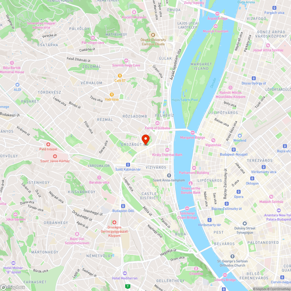 Kivágott fa helyén "lebetonozás" rozsdás vasoszloppal.. bejelentés helye