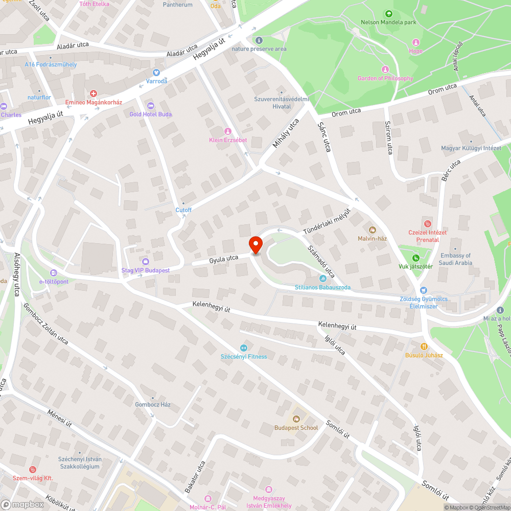 Elhagyott autó hónapok óta bejelentés helye