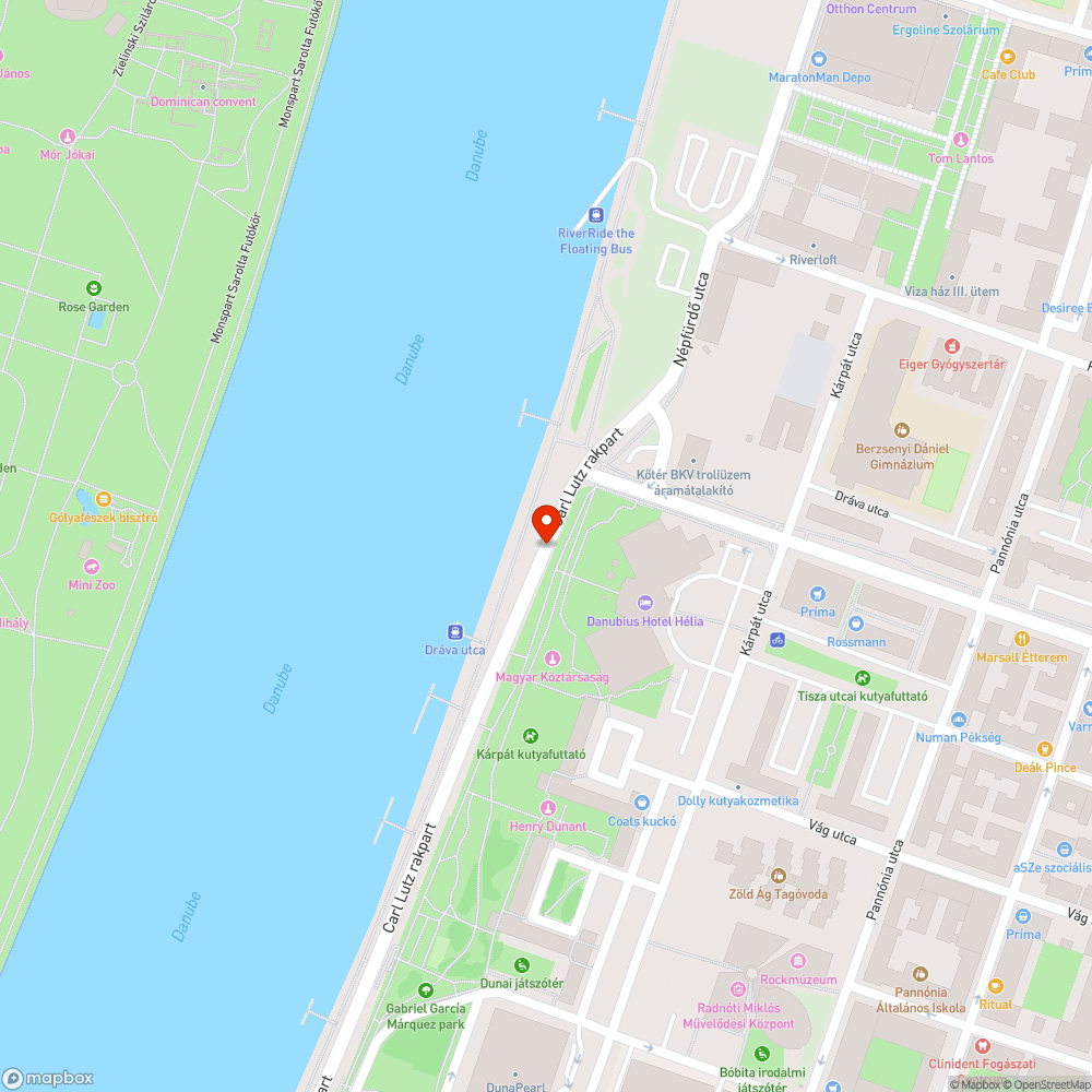 Kiszáradt fatörzs a Hotel Hélia mögött bejelentés helye