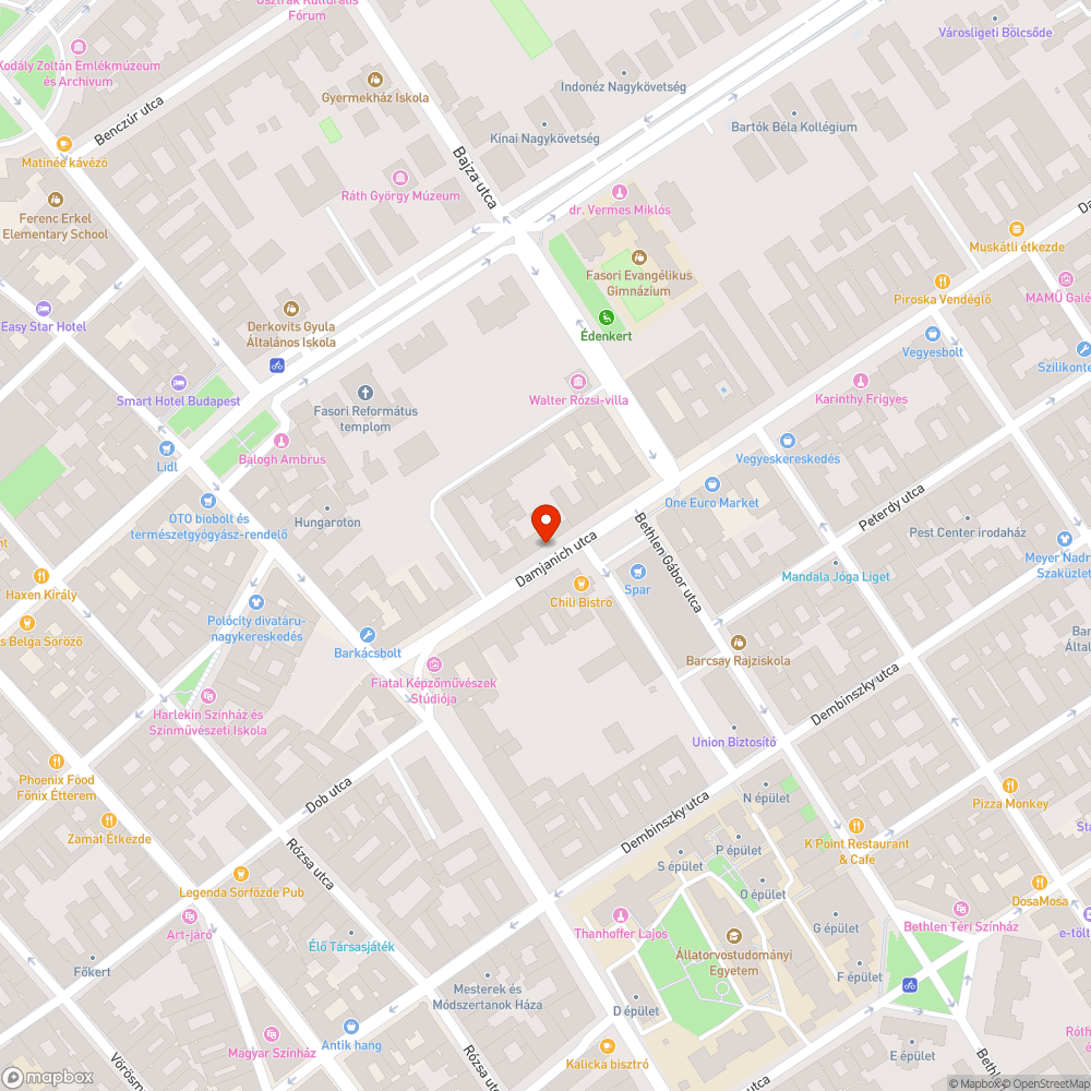 Elszórt szemét, ürülék, mocsok a pad körül bejelentés helye