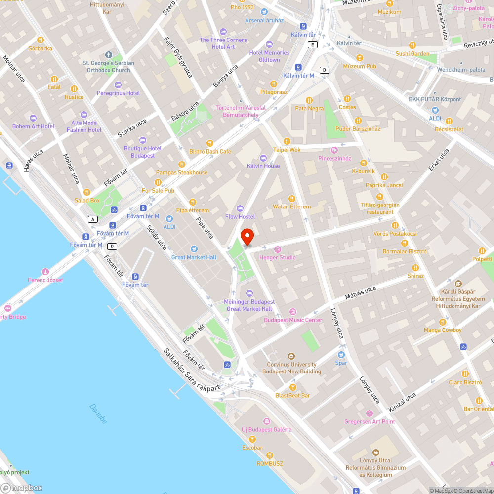 Elhagyott roncsbringa a Csarnok téren bejelentés helye