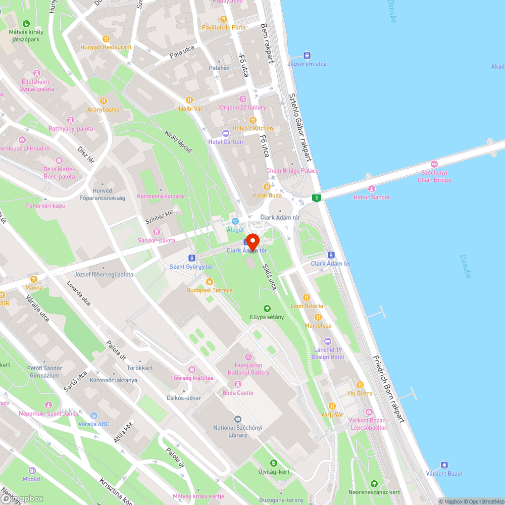 Gellért hegy oldala, Budai vár alatt szörnyen gazos. Túristák ezrei csodáják naponta... borzalmas bejelentés helye