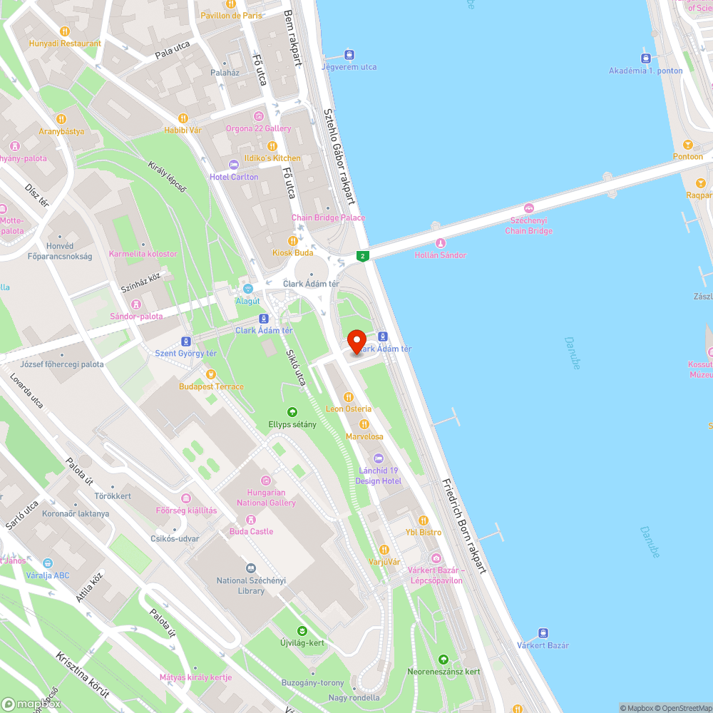 Szeméthegyek a clark ádám téren bejelentés helye