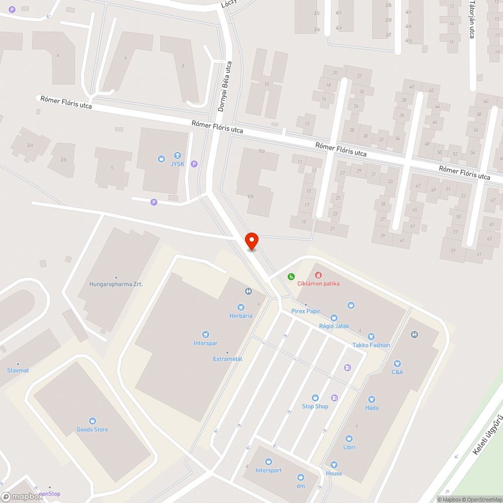 Kátyú az Interspar-nál Veszprémben. bejelentés helye