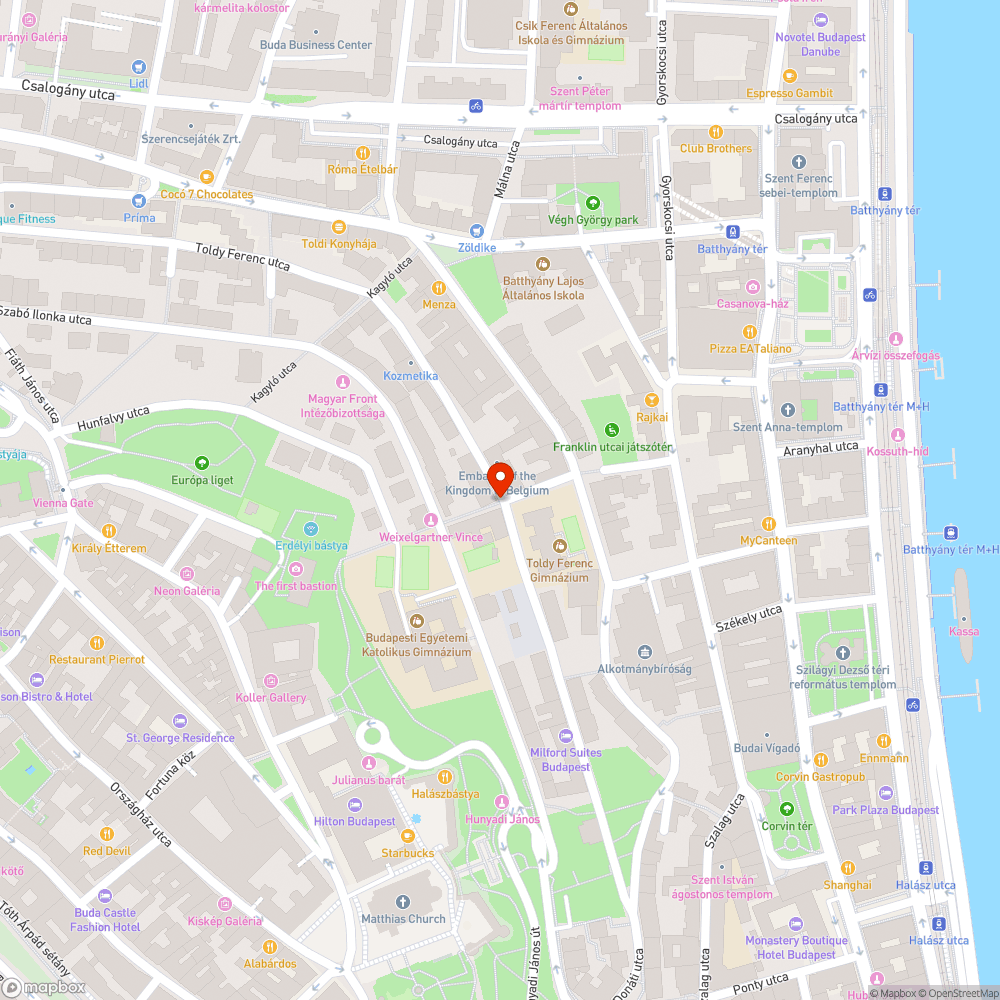 I. Franklin utca szegélyhiba járdánál bejelentés helye