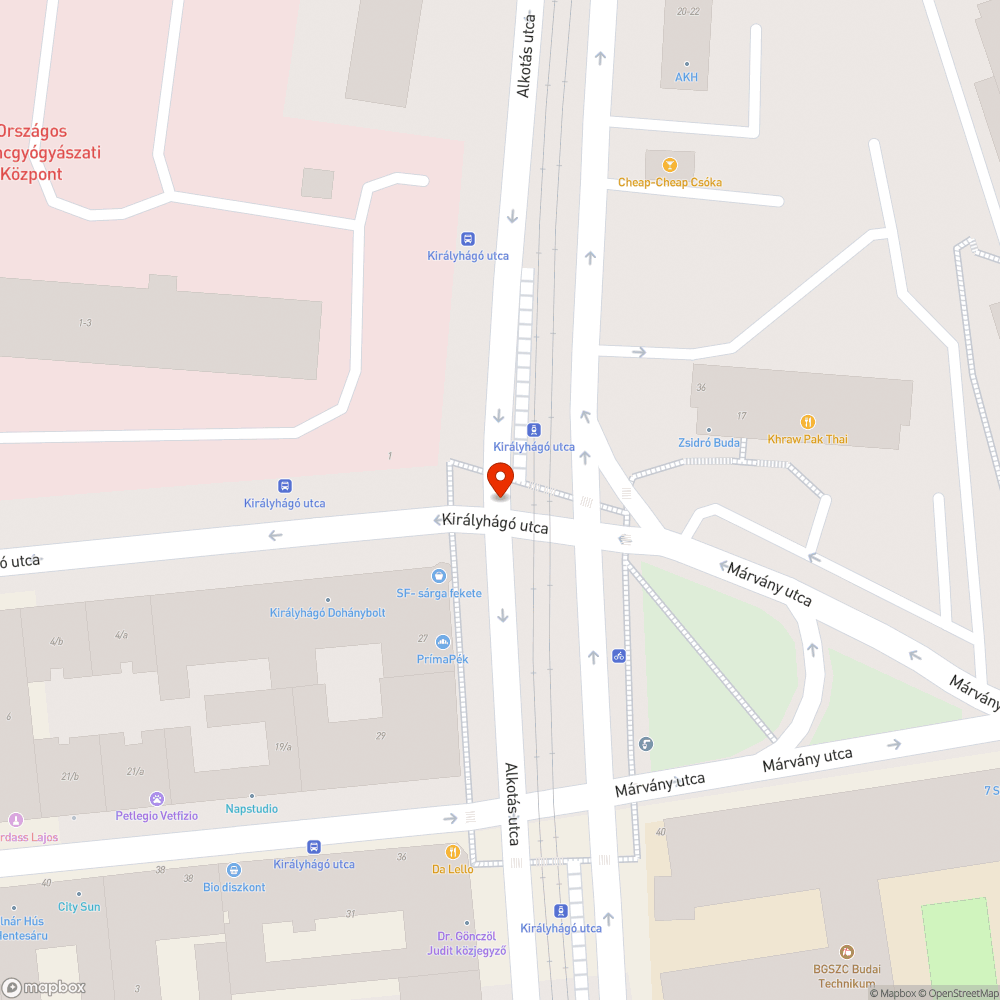 Besüllyedő csatornafedlap az Alkotás úton bejelentés helye