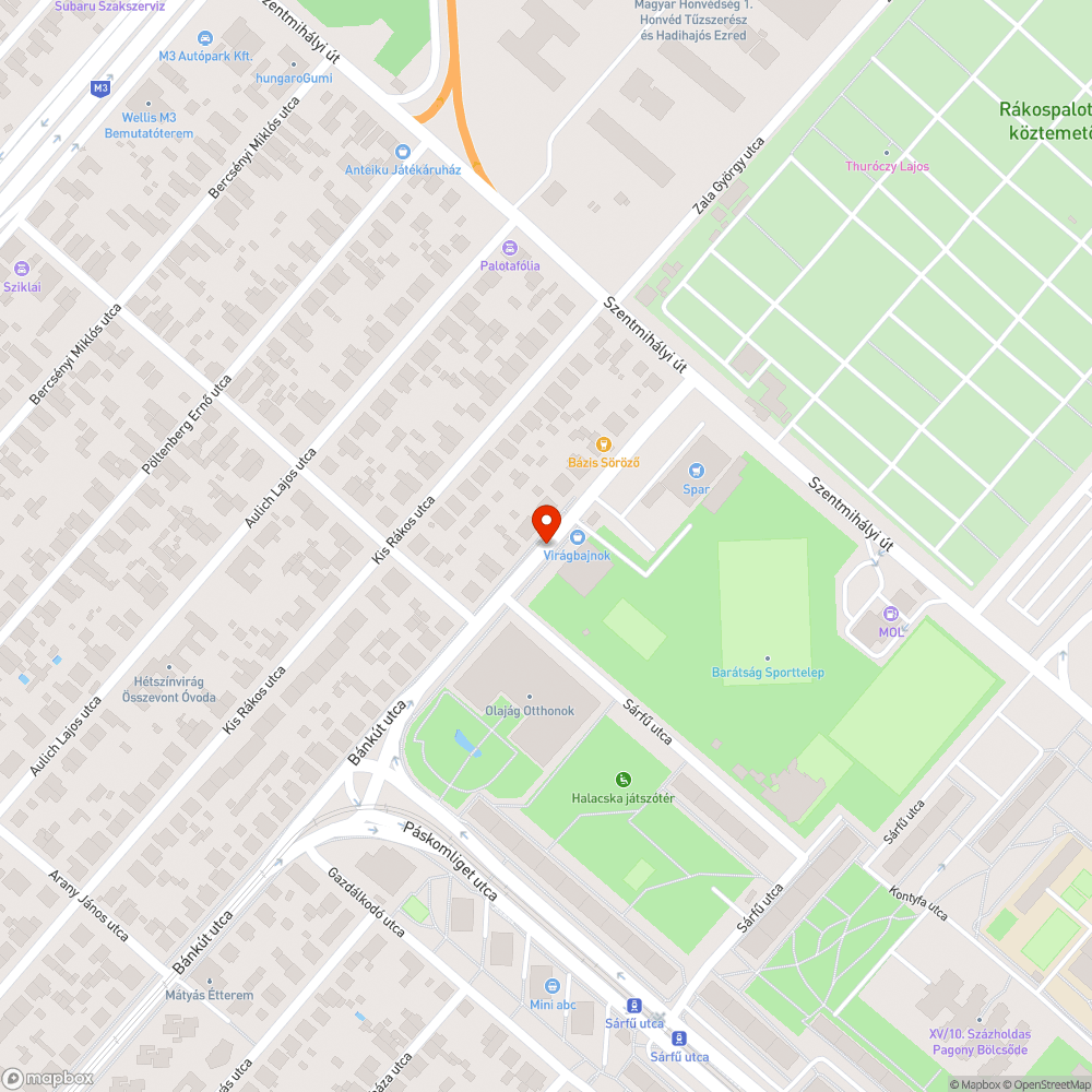 Járdán parkolás a sporttelep előtt bejelentés helye