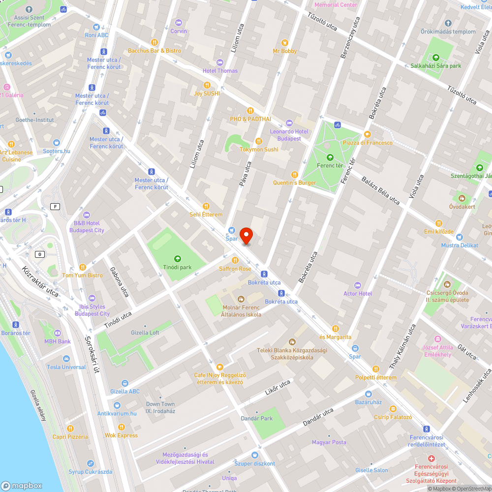 Lyuk a korábbi díszvilágítás helyén a járdán bejelentés helye