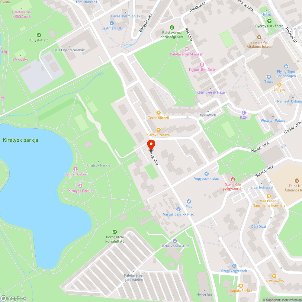 Űrszelvénybe lógó fa járdán bejelentés helye