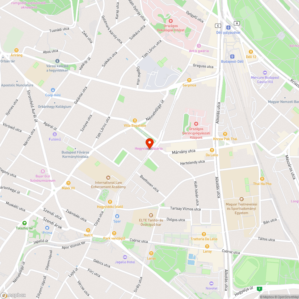 Elporladt beton fedlapkörnyezet a Királyhágó téri buszmegállóban bejelentés helye