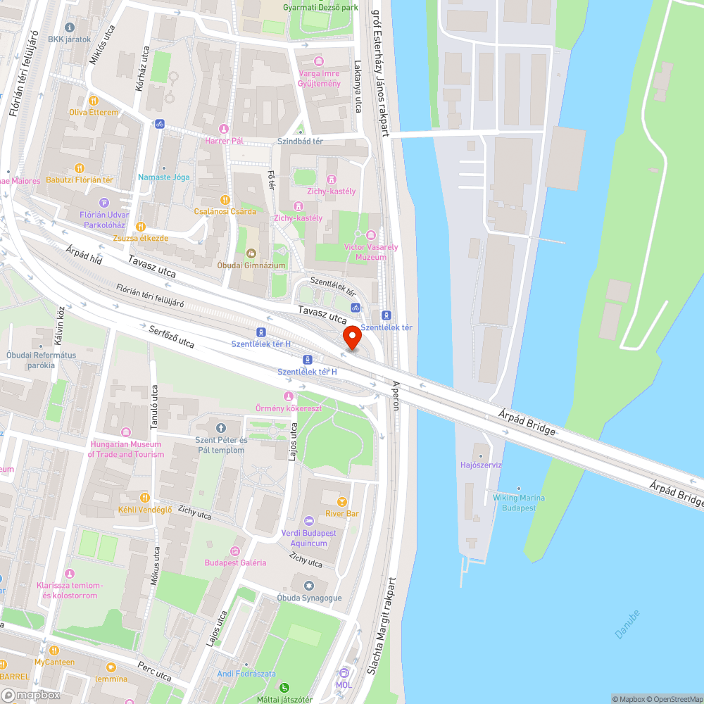 Választási plakátok fejmagasságban bejelentés helye