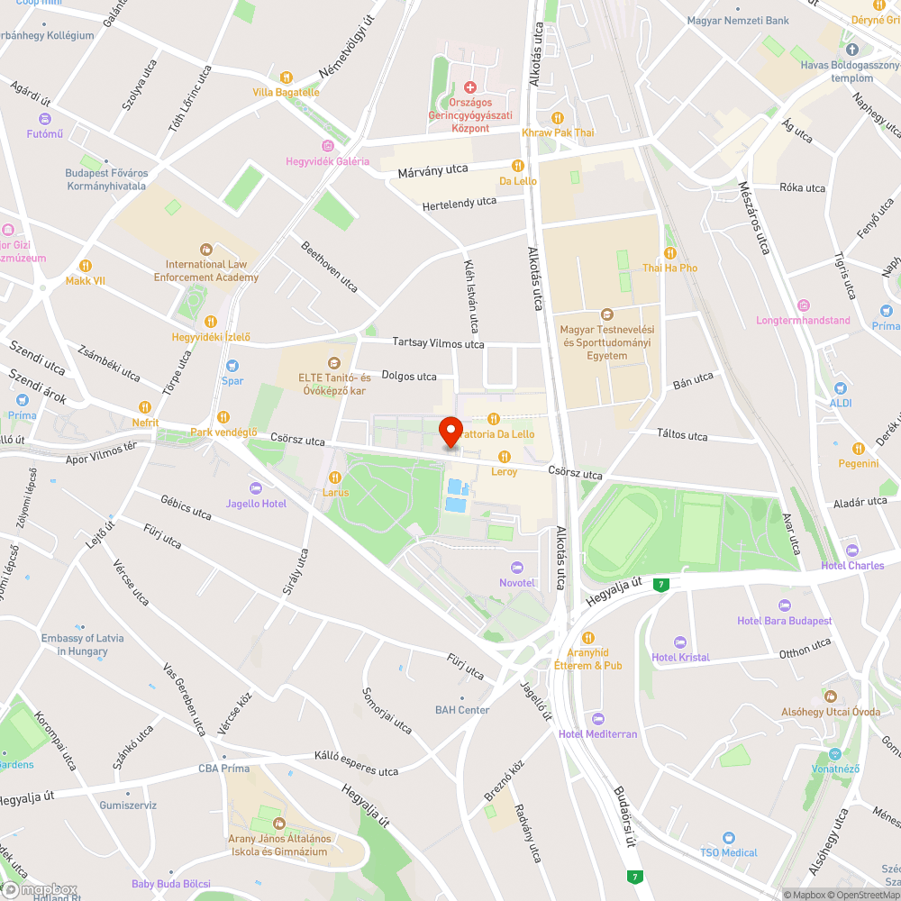 Zebra előtt parkolas a szemben lévő kanyarodó sávban bejelentés helye