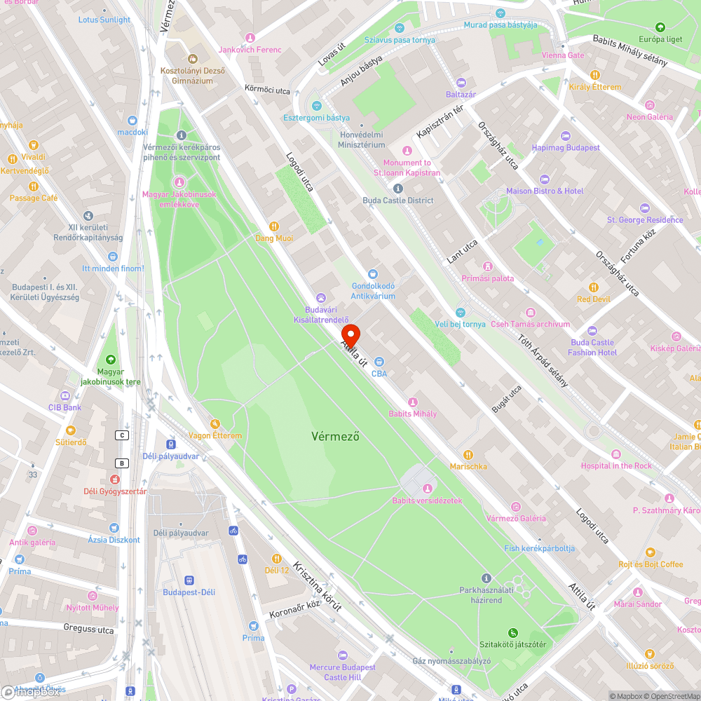 Lejárt megállóhelyi tájékoztató, firkás tábla bejelentés helye