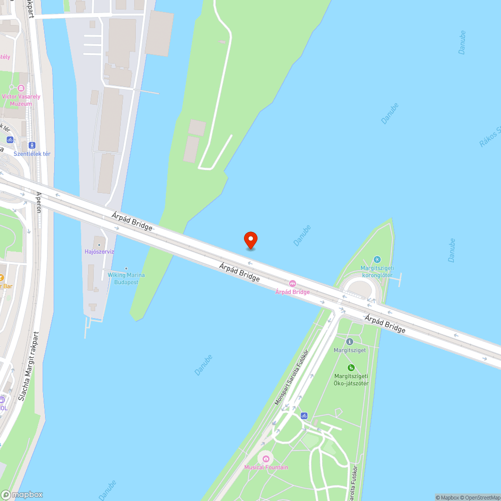 Állandóan lószaros az Árpád híd bejelentés helye