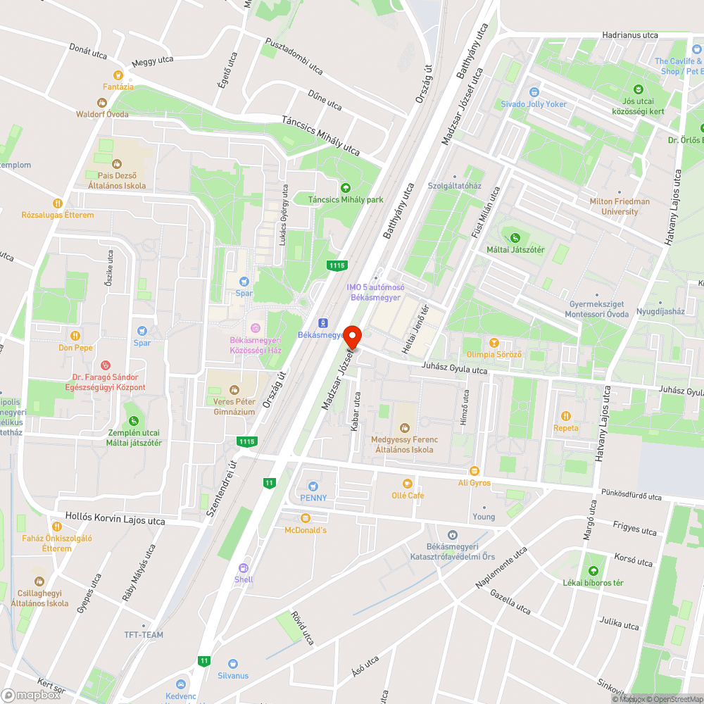 Matricák és graffitis utasváró bejelentés helye