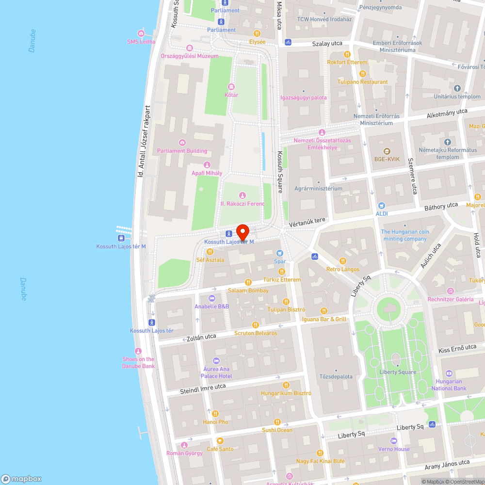 Hiányos útbaigazítás a Kossuth Lajos téren bejelentés helye