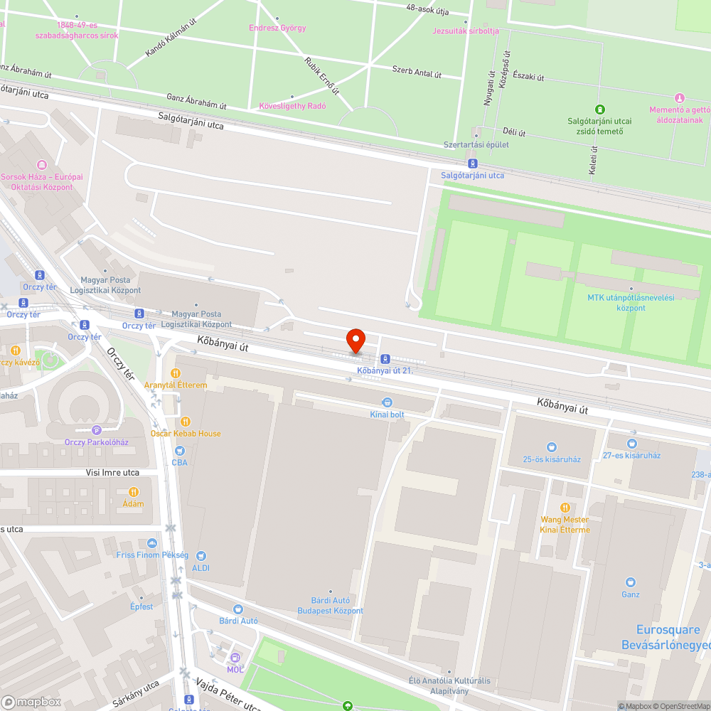 Villamosmegálló oszlopa ferde, táblái összevissza bejelentés helye