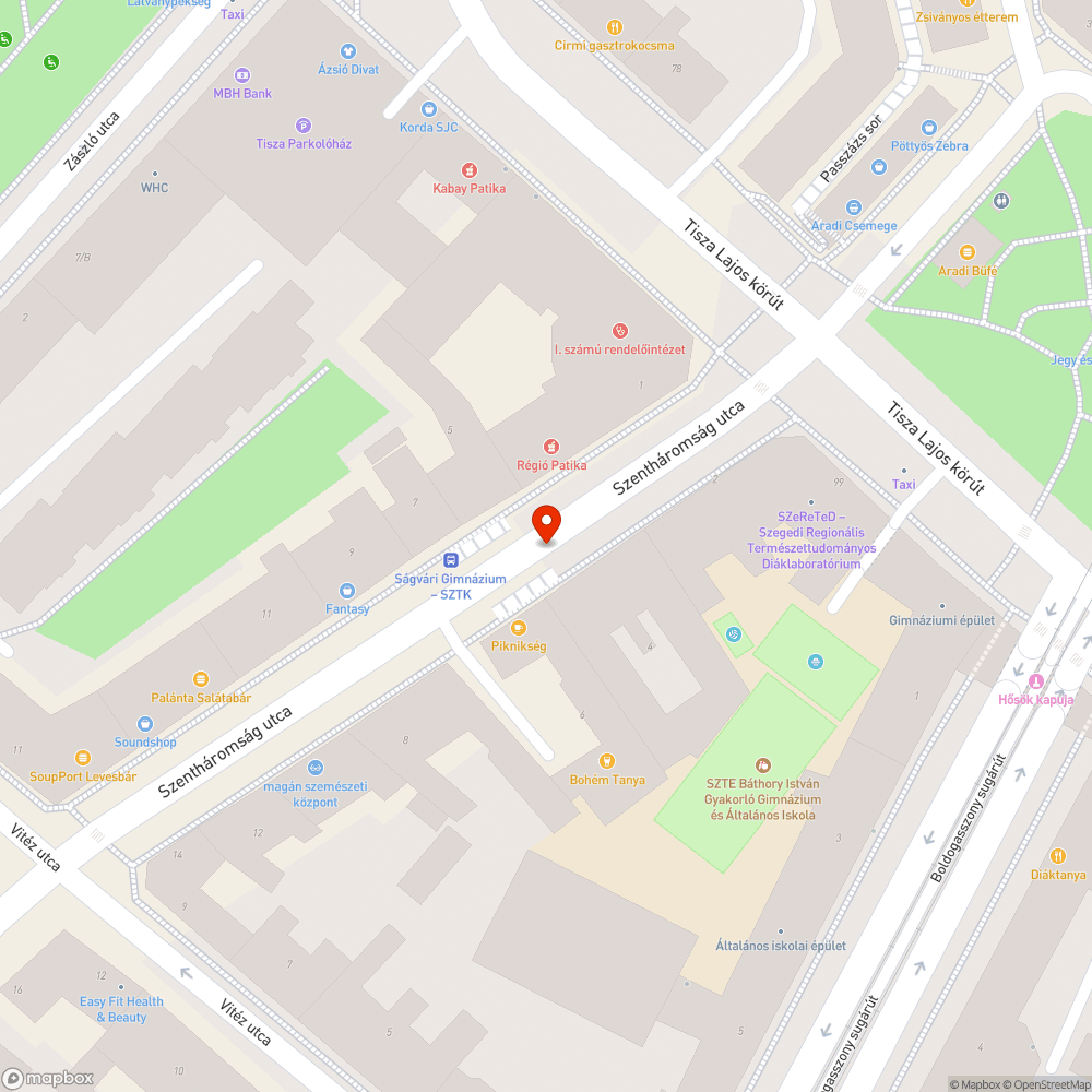 Nem tudnak beállni a járművek a megállóba bejelentés helye