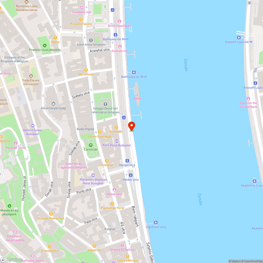 Sztehlo Gábor rakpart, óriási kátyú bejelentés helye