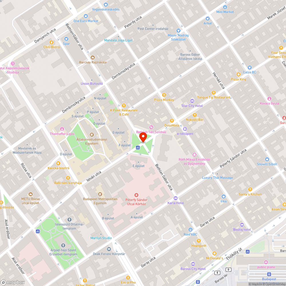 Kupac szemét a járdán hetek óta bejelentés helye