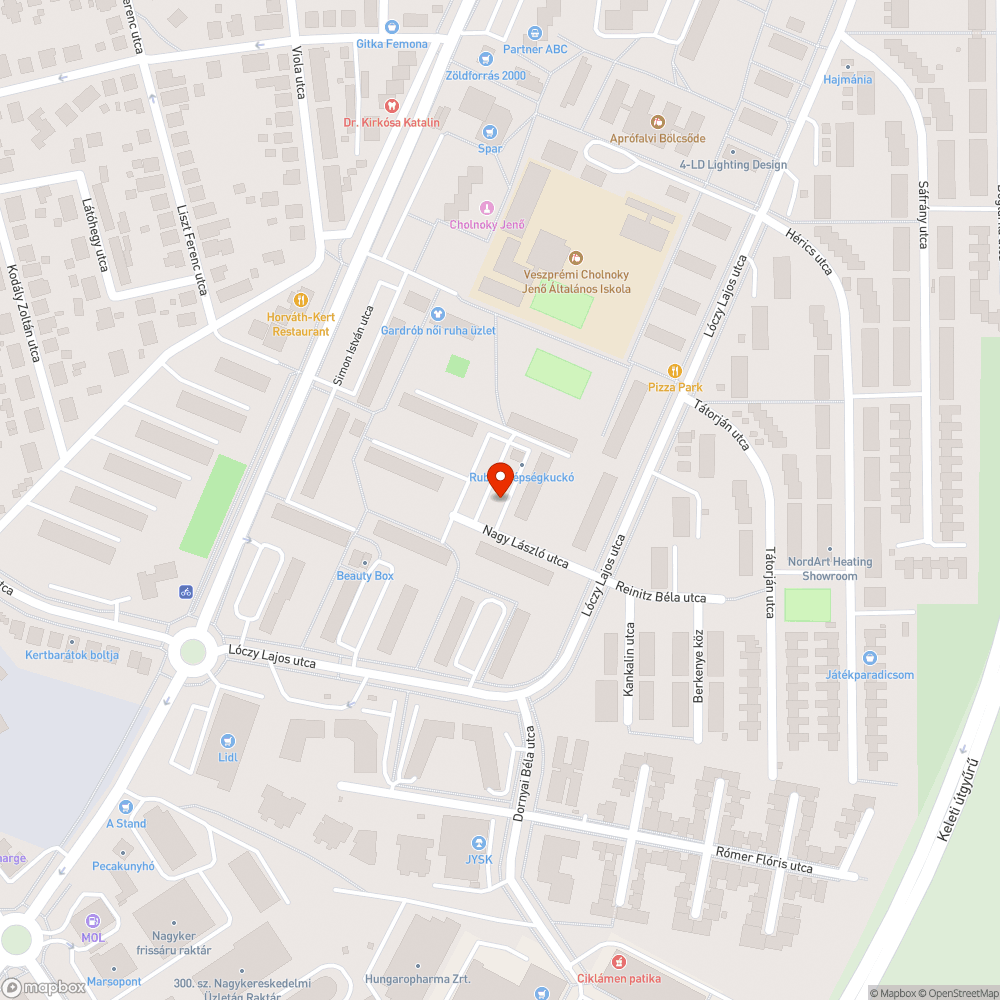 Szemét, takarítás, gondozatlan parkoló bejelentés helye