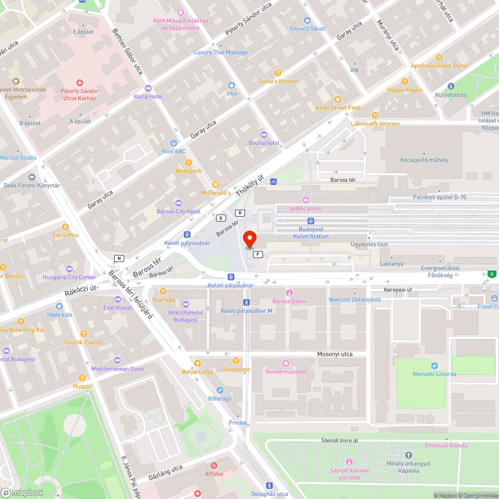 Rozsdás bejárat a Keleti pályaudvar M2 megállónál bejelentés helye