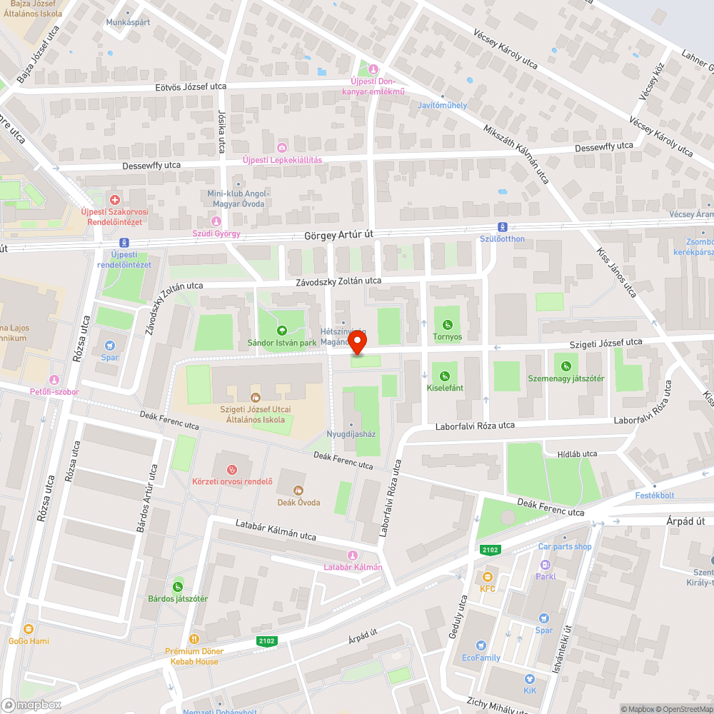 Park szélére parkolásgátló oszlopokat kérünk bejelentés helye