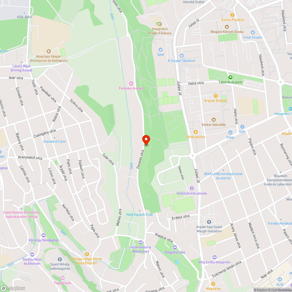 Kutyák gazdája által okozott "szeméthegyek" a zöld területeken bejelentés helye