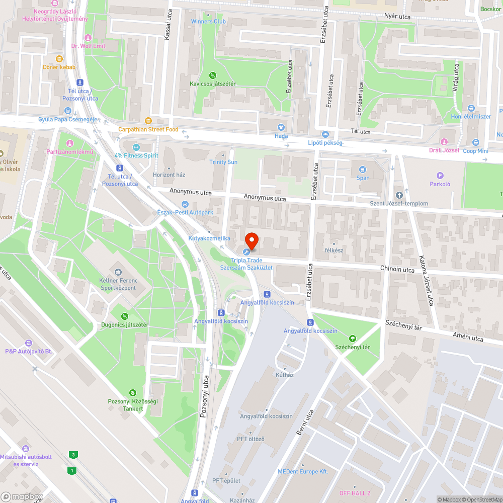 Nagy kátyú a Chinoin u. 4. Előtt bejelentés helye