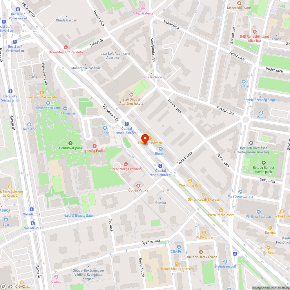 Szétszórt újságok a megállóban bejelentés helye