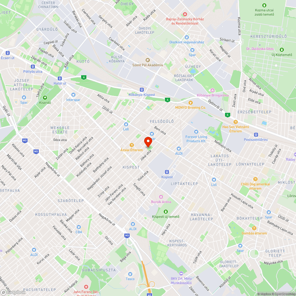 kiálló beton a Zrínyi utcai bolcsödében bejelentés helye