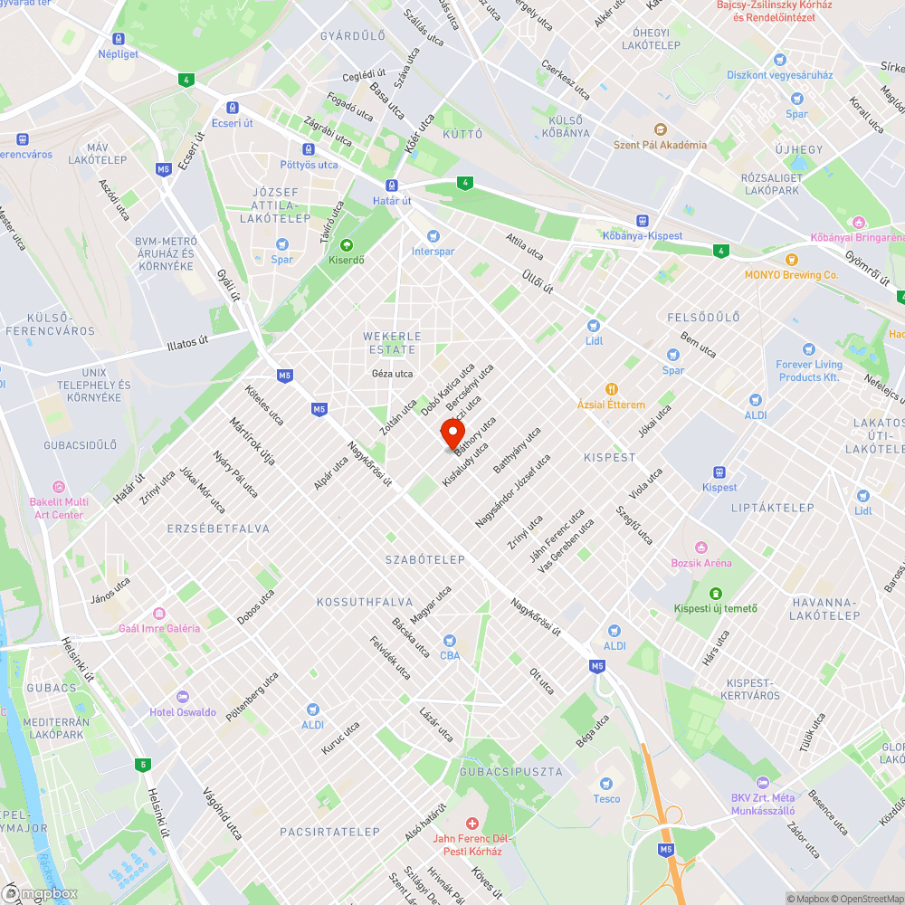 Letört szemetes tető Hunyadi tér (194) bejelentés helye