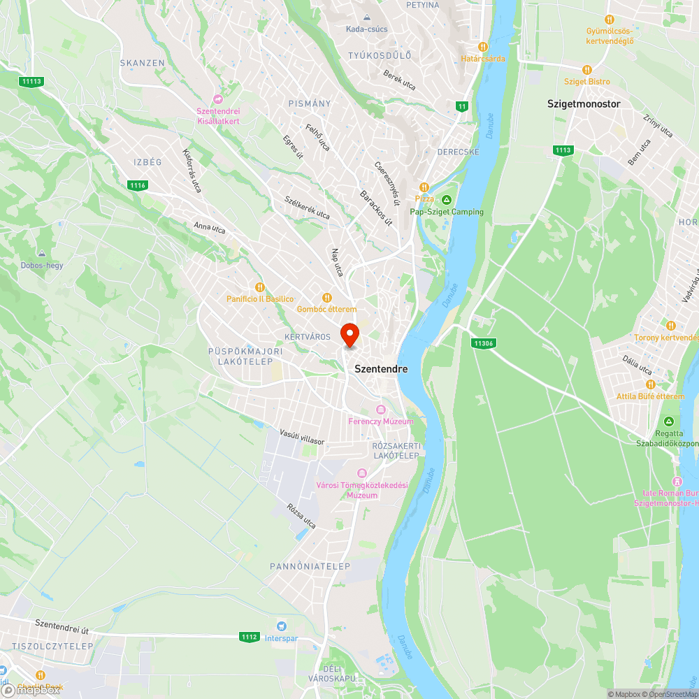 Elhagyott autó a Szent István u.6.sz előtt bejelentés helye