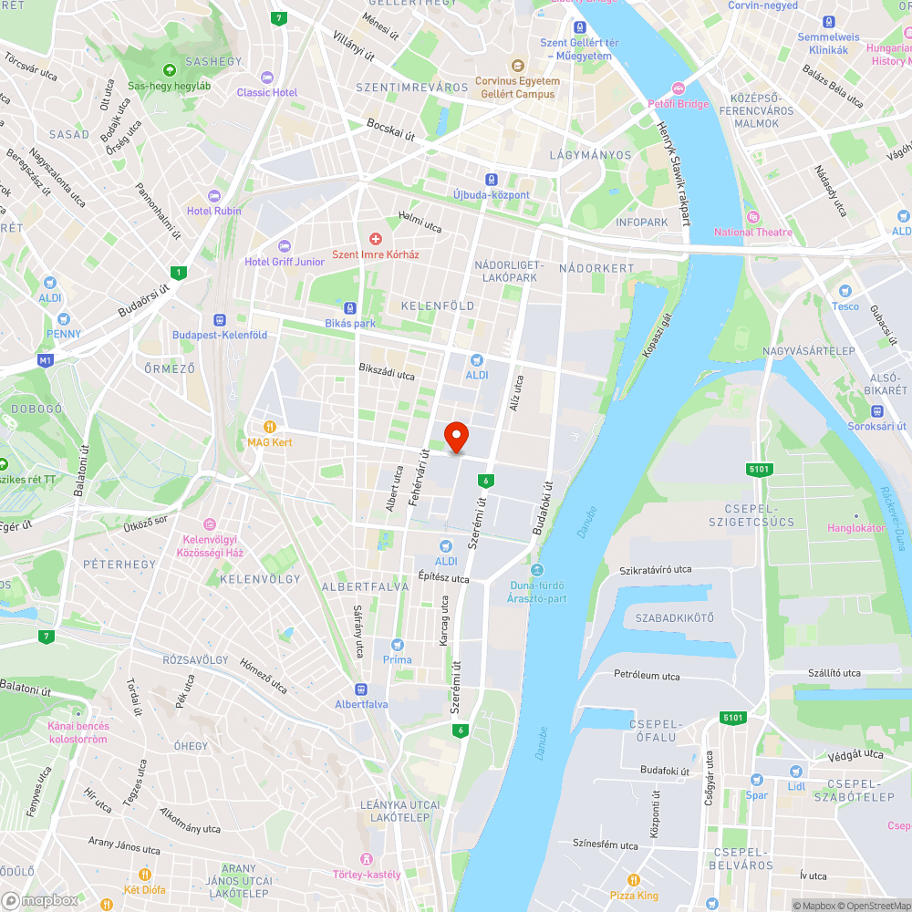 Elszállításra váró kivágott fatörzs bejelentés helye