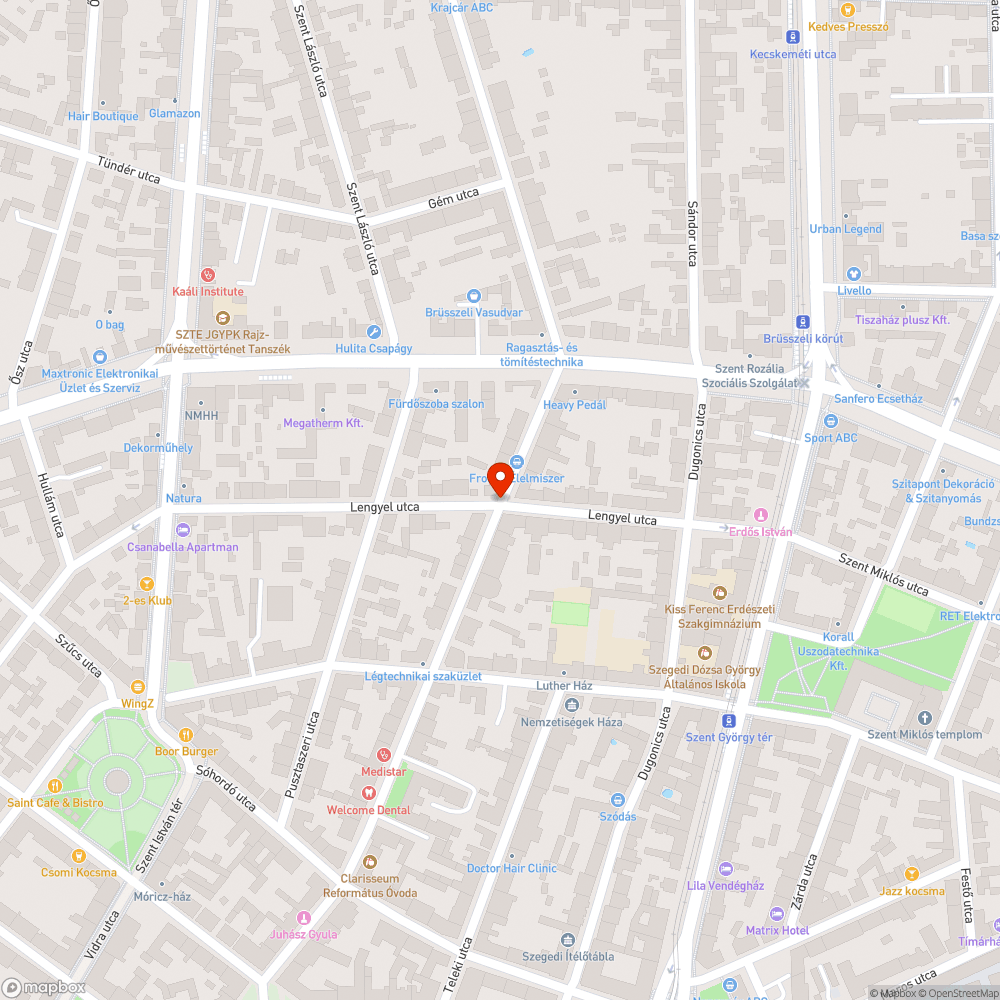 Eltörött, élesz szélű, hiányzó fedelű közműfedél bejelentés helye