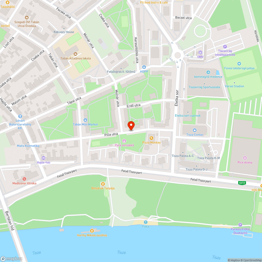 Megfakult, elöregedett tábla bejelentés helye