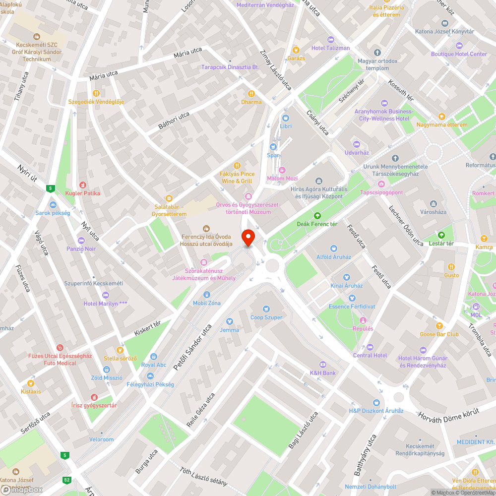 Kidőlt poller a Szalagház elejénél bejelentés helye