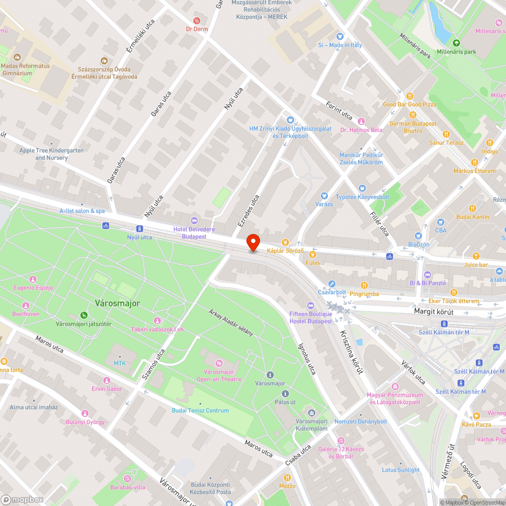 Félbehajlott, ismeretlen tartalmú tábla bejelentés helye