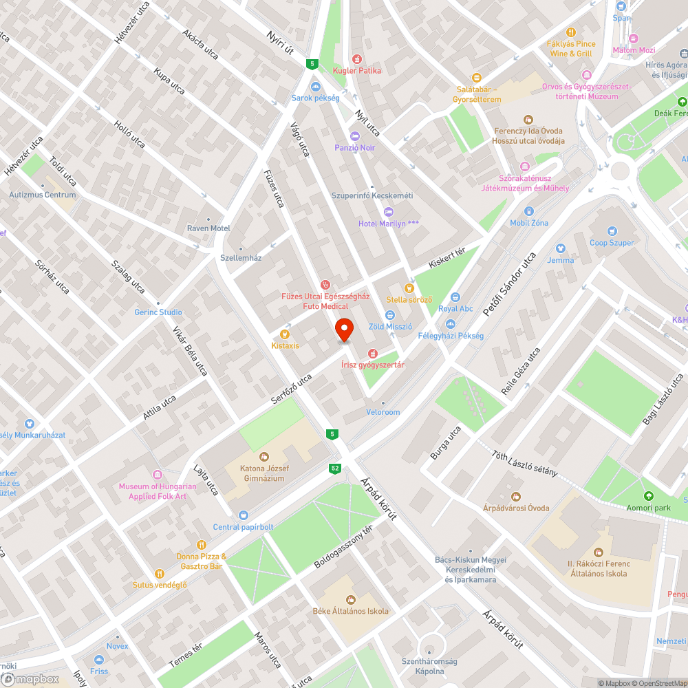 Kátyú a Füzes utca Serfőző utca kereszteződésében bejelentés helye